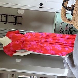 NWT FLORAL BLOOMING brand gorgeous red & pink long floral dress size M